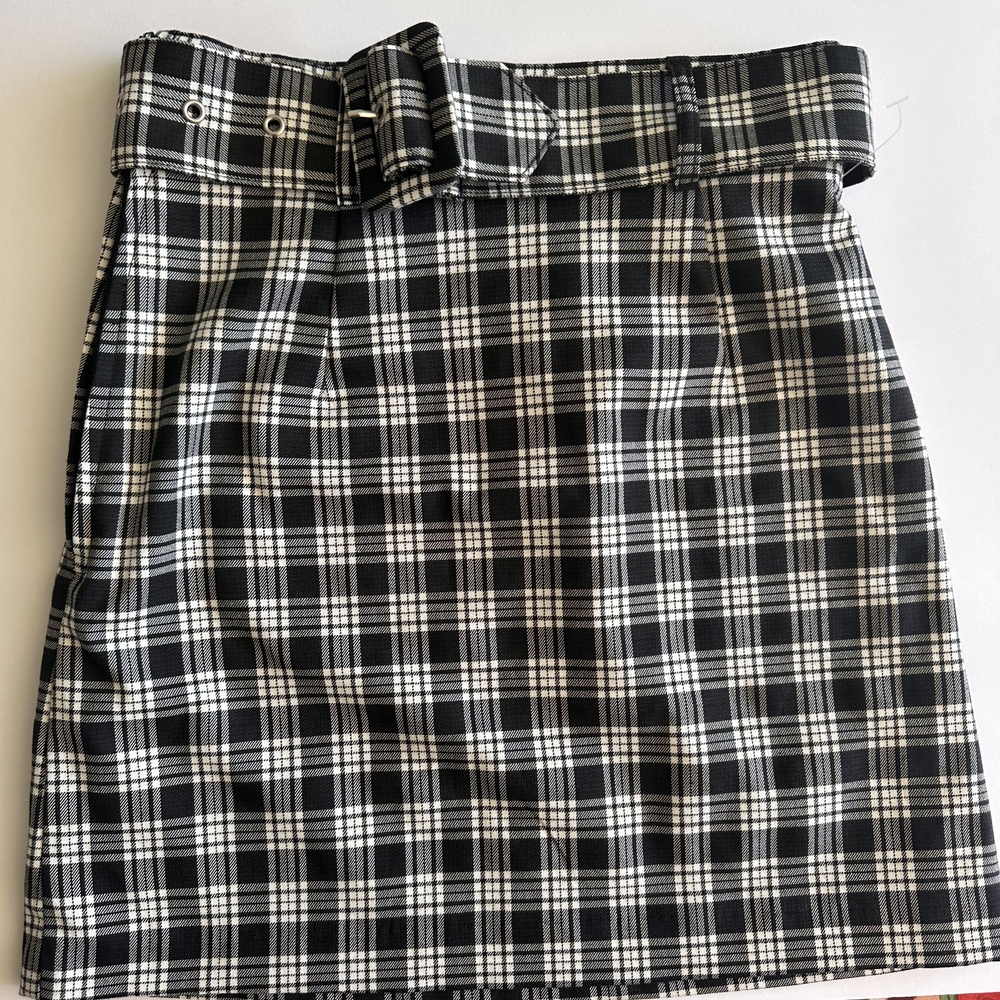 H&M Plaid Black and White Women's Skirt